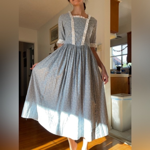 VINTAGE prairie dress cottagecore floral maxi renaissance Yellowstone country - Picture 4 of 16